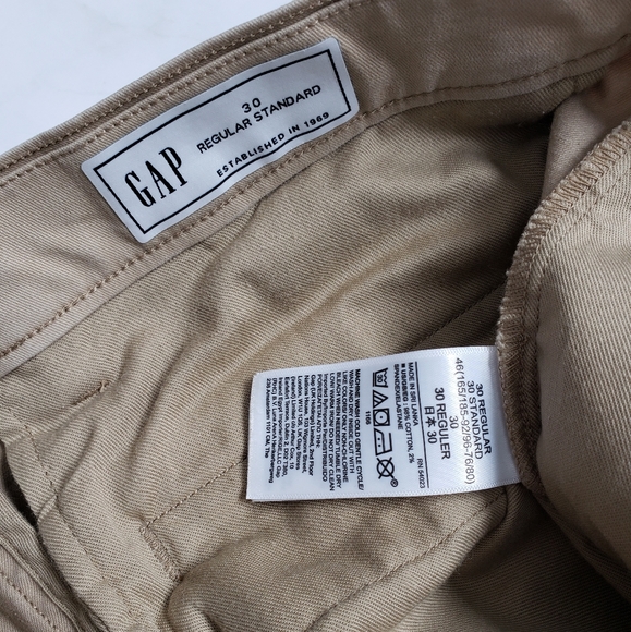 Gap Relaxed Vintage Pleated Khakis with Washwell Iconic Khakis - Sz 30 - Picture 11 of 13
